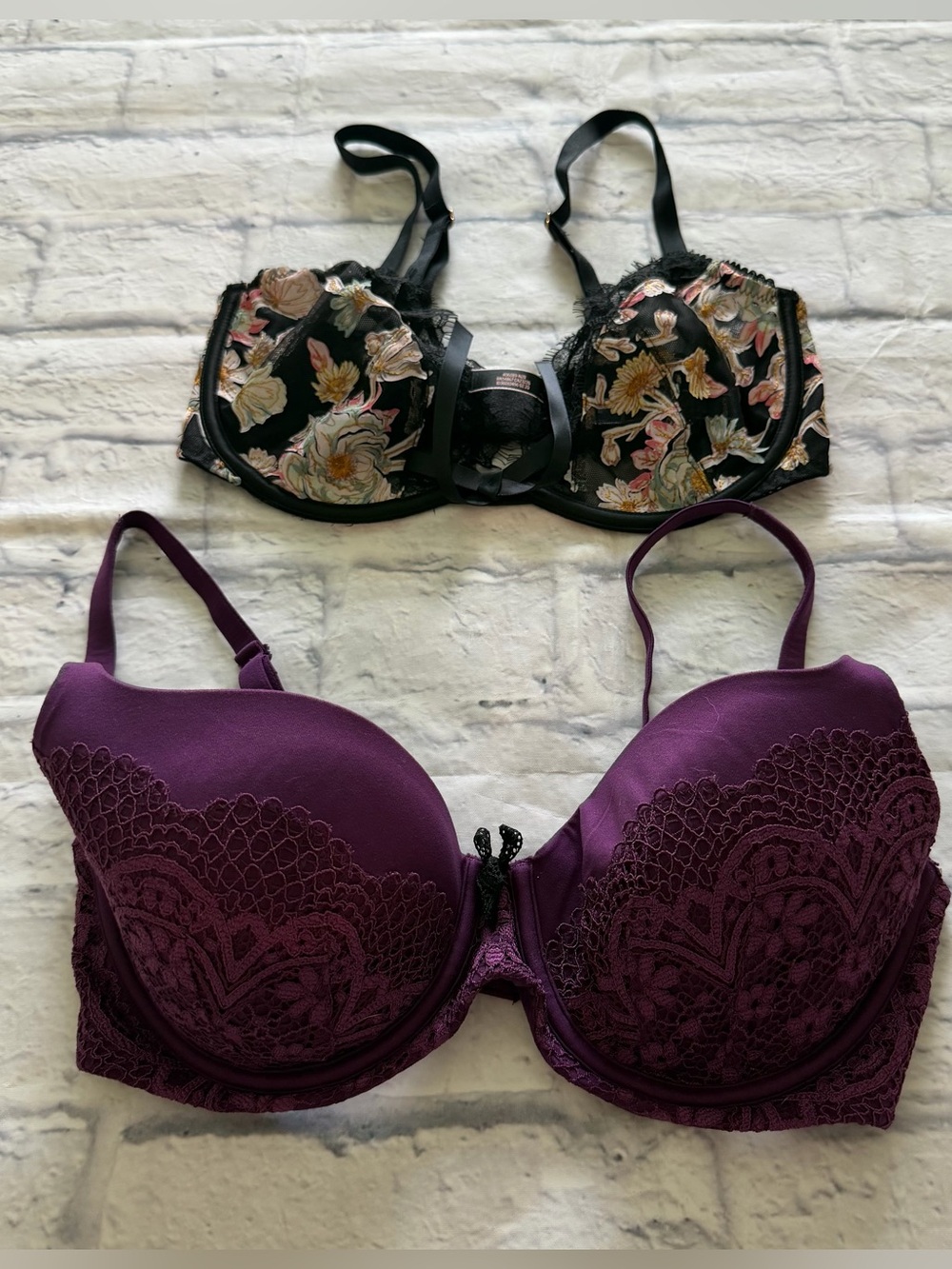 Victoria's Secret 32DD | Bundle of 2